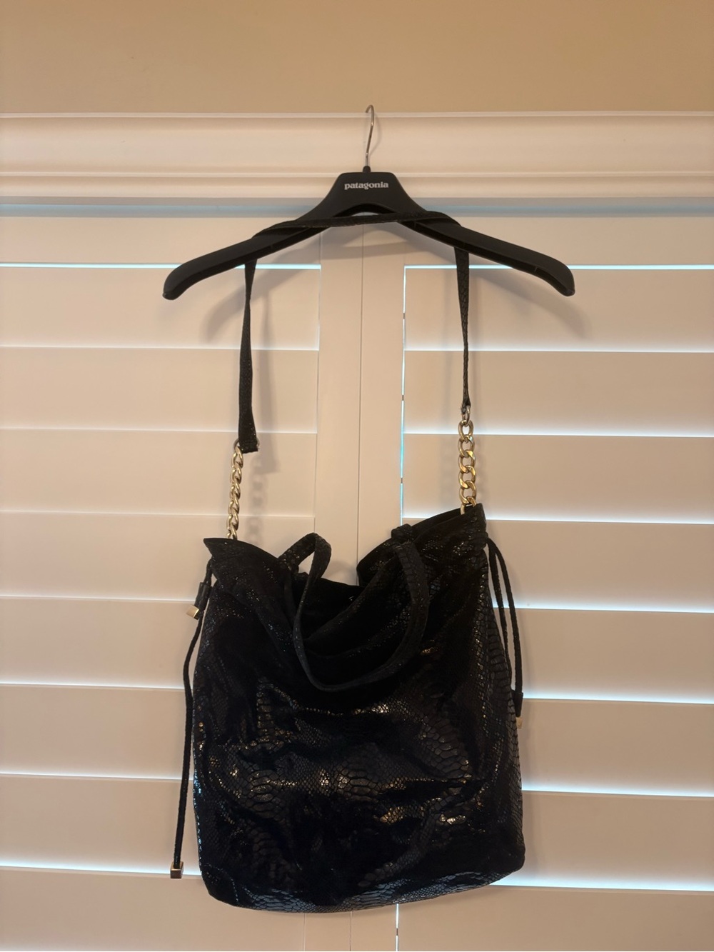MICHAEL Michael Kors Black Snakeskin Shoulder Bag with Gold Chain Straps